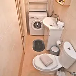 At דירה קסטוריה