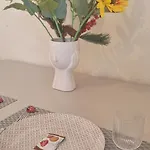 דירה At *